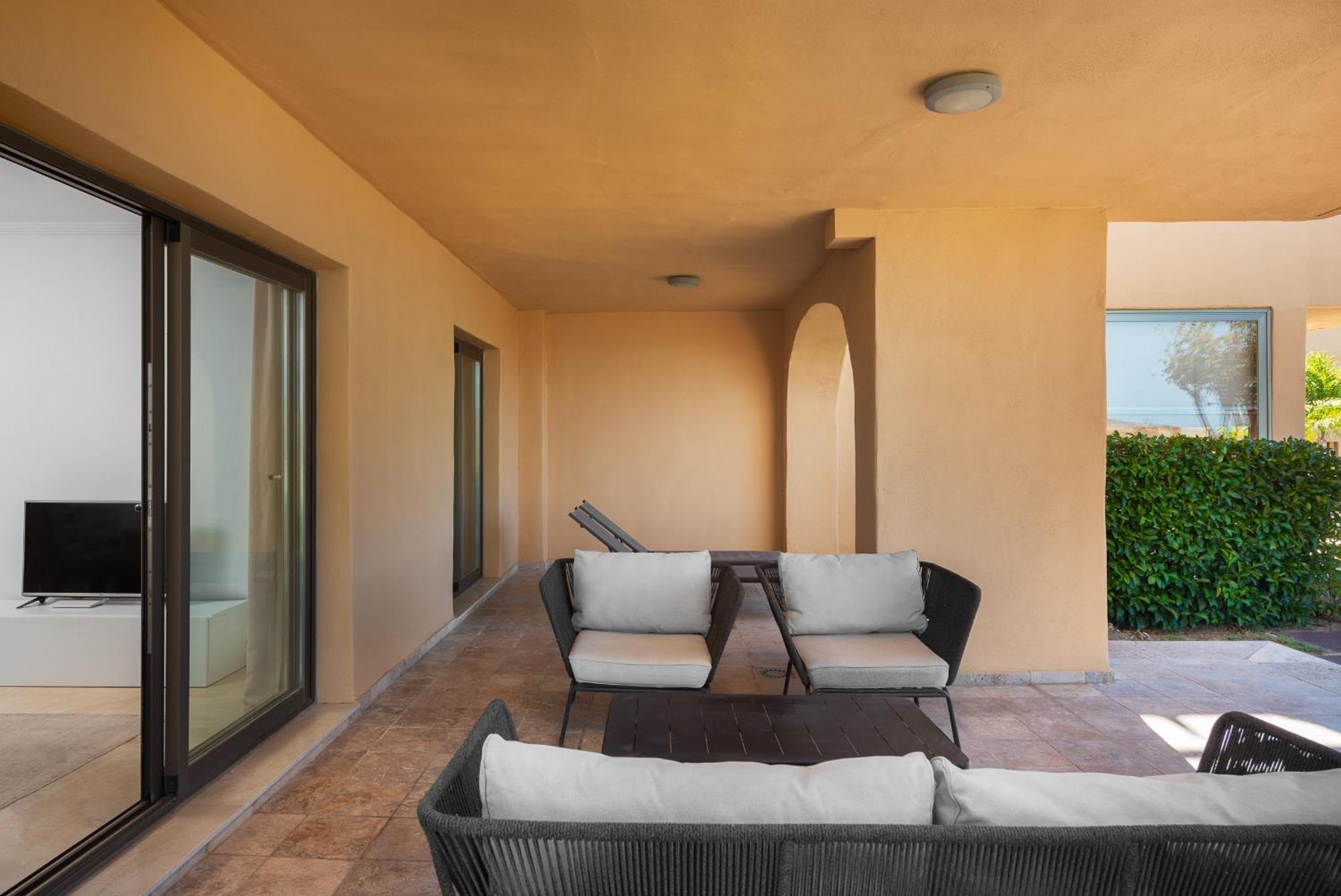Apartamento Bright 3-bedroom With Sunset Views