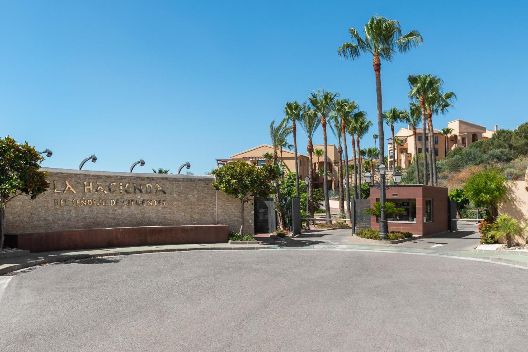 Bright 3-bedroom With Sunset Views Apartamento