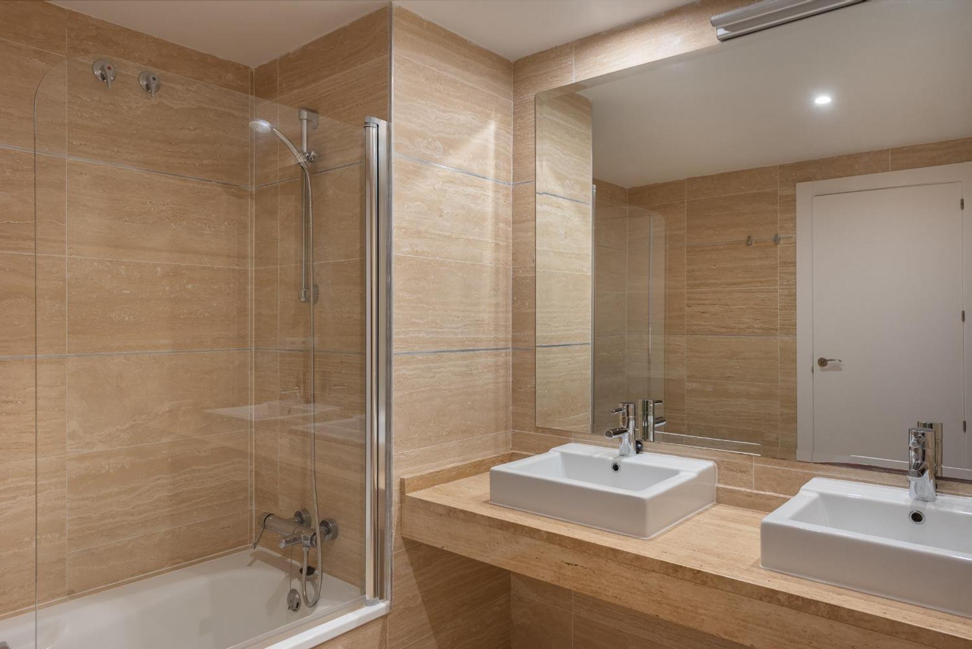 Apartamento Bright 3-bedroom With Sunset Views